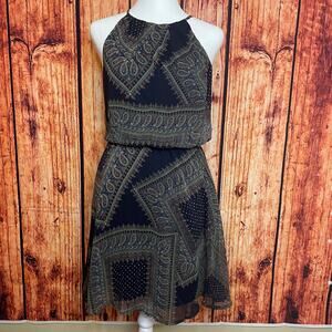 SALE!! Lush paisley sleeveless flowy dress size XS split back navy